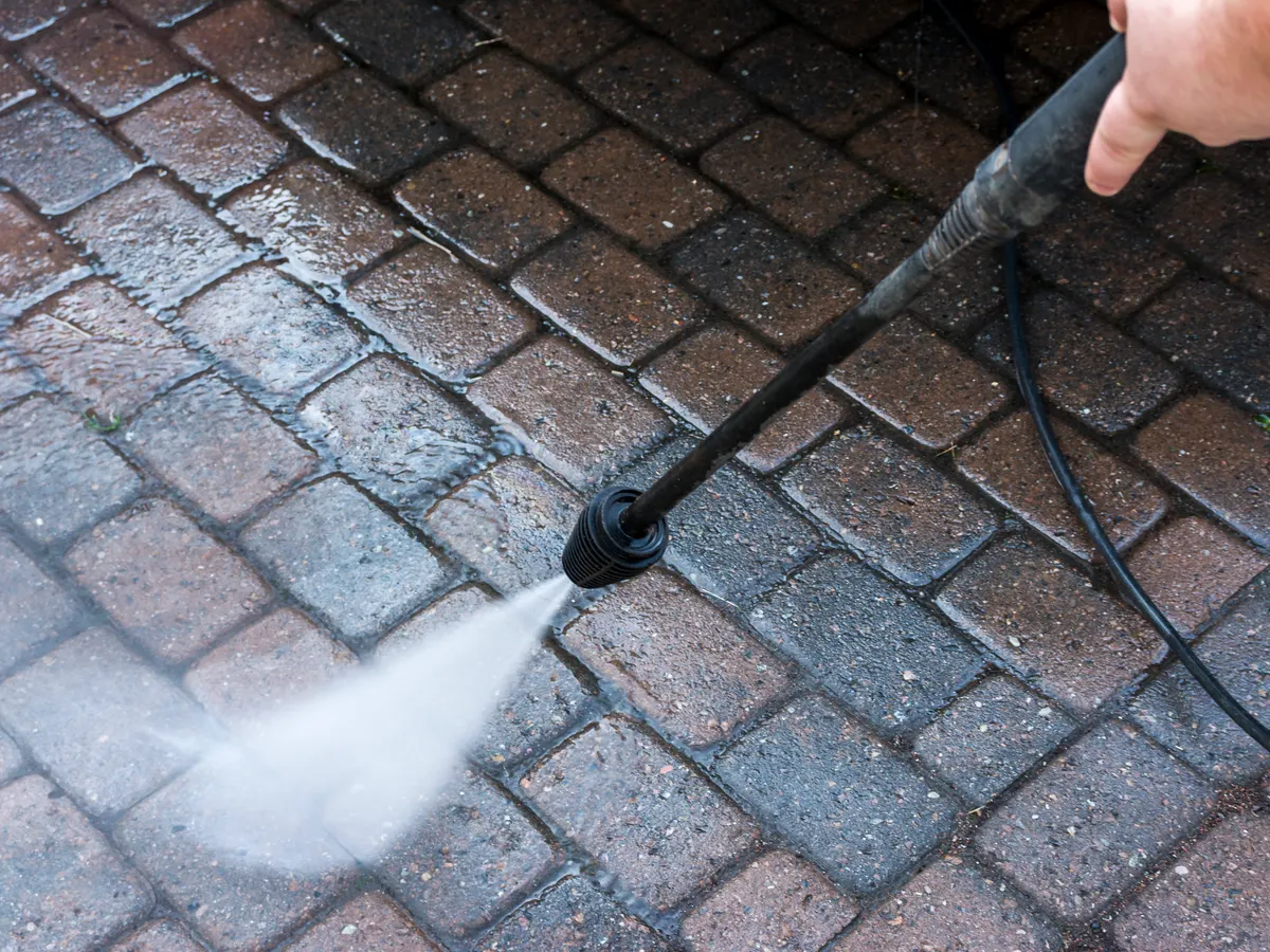 Driveway cleaning
