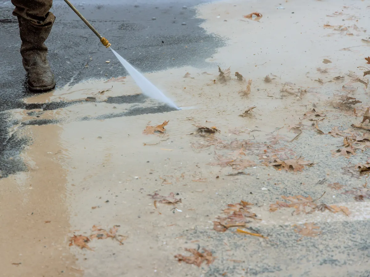 Driveway cleaning